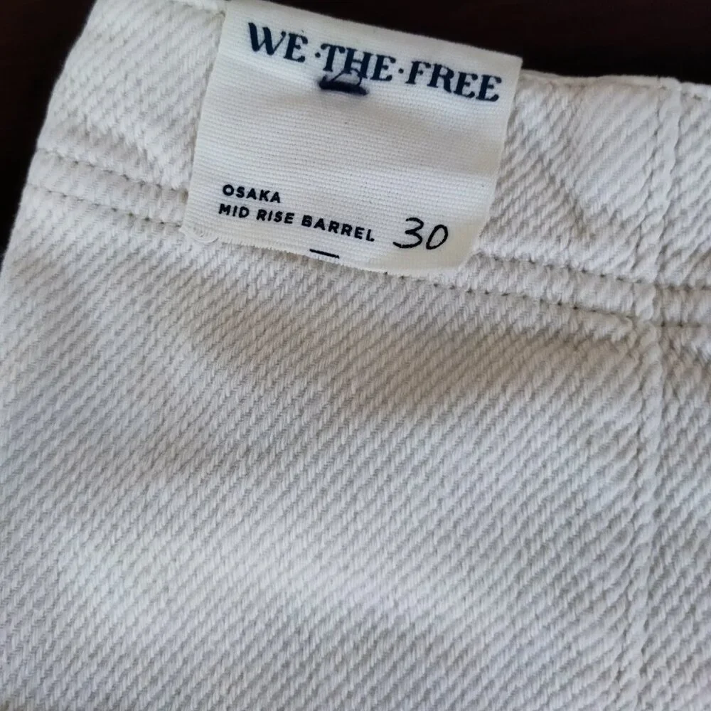 Free People - Osaka Mid Rise Barrel Jeans - Ecru & Ivory  - Size 30 - Picture 7 of 8